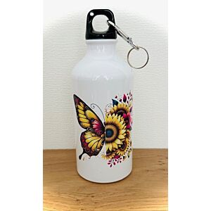 Waterfles met vlinder